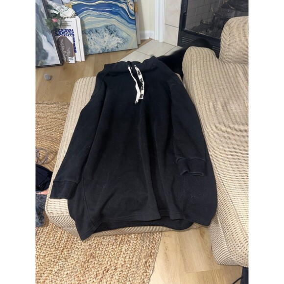 Dresses & Skirts - Ugg Fleece Black Dress